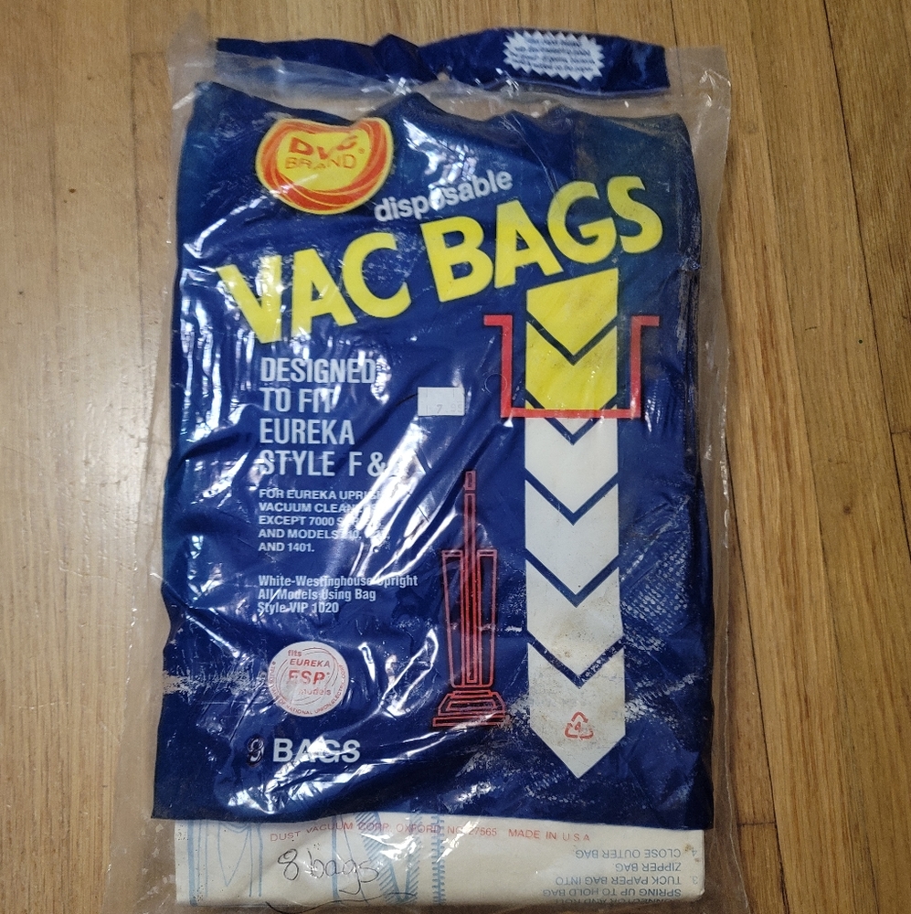 EUREKA DISPOSABLE VACUUM BAGS- DESIGNED TO FIT  " F & G".